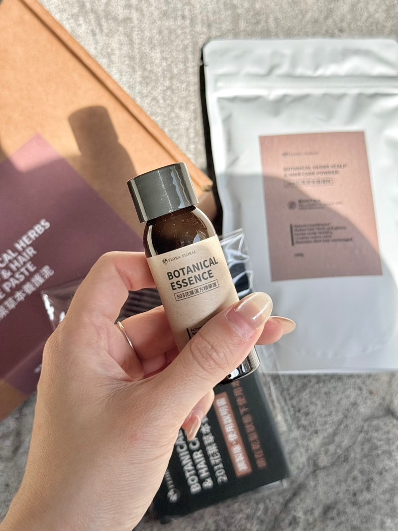 女人知己試用大隊,口碑行銷,部落客行銷,Flora Floral花葉草本養護泥,頭皮養護,頭皮護理,頭皮清潔,植萃染髮,中草藥,草本植萃,頭皮去角質,頭皮調理,花葉頭皮養護,201花葉草本養護泥,203花葉頭皮養護泥矯色版,頭皮養護專家